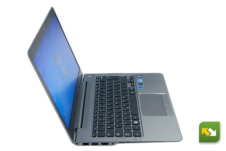 Samsung Ultrabook (6).jpg